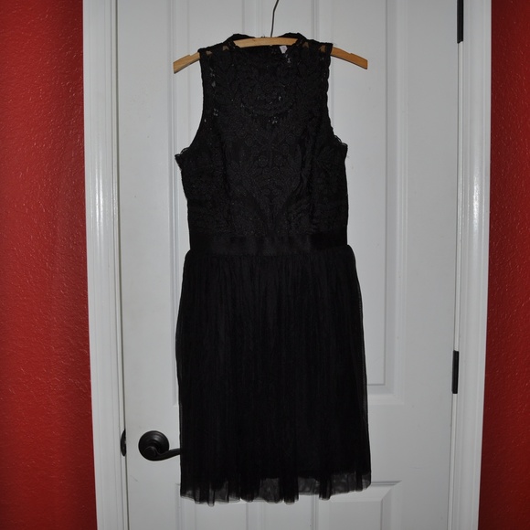 NEW Black High Neck Metallic Party Dress [C1] - Picture 4 of 6